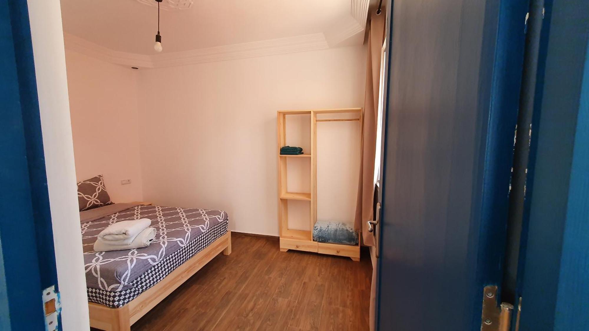 - Appartement *